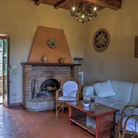 Villa Casale Giovanna 6&1 *