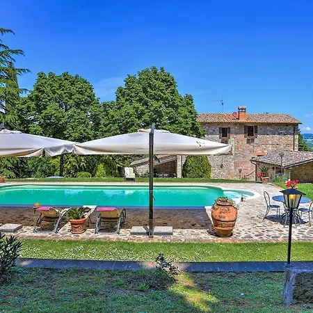 Villa Casale Giovanna 6&1 *